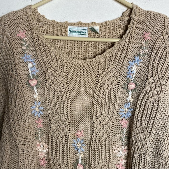 Shenanigans vintage sweater Large Appliquéd Flowers Beige Taupe Pink Blue Green - Picture 4 of 10
